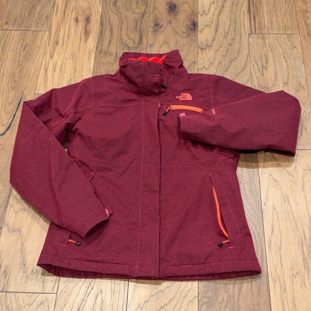 The North Face HyVent Burgundy Red Ski Jacket Women's Medium Waterproof